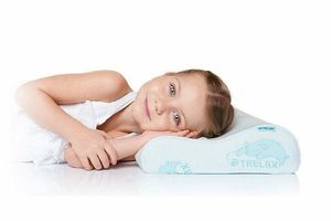 Як обрати дитячу ортопедичну подушку?